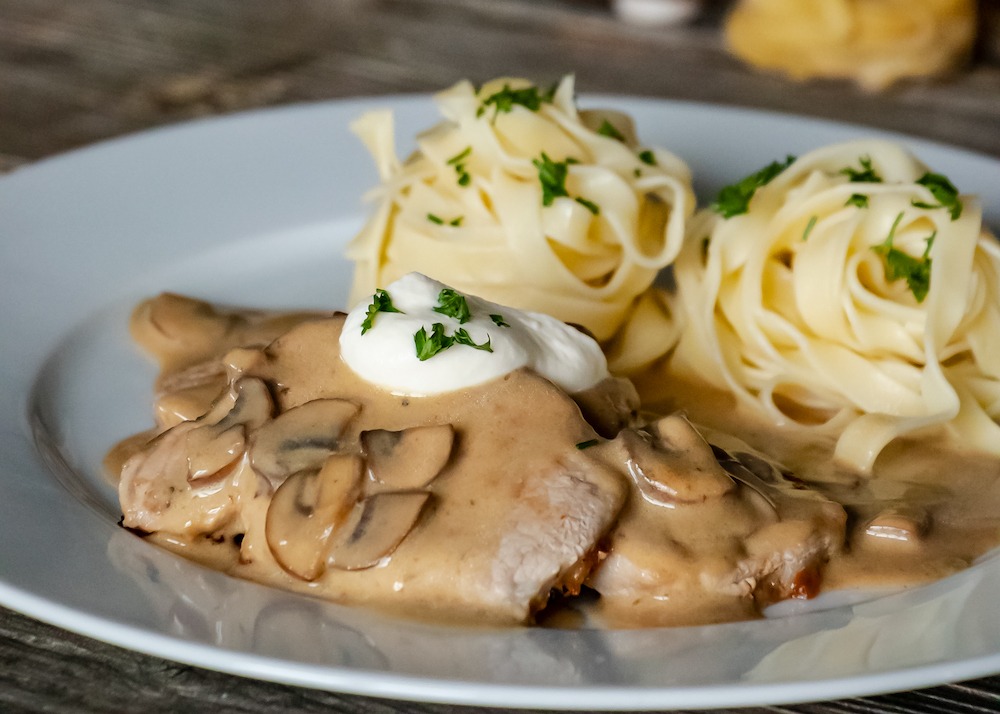 Rahmschnitzel mit Nüdeli